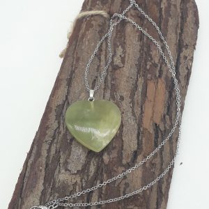 Pendentif cœur en jade (TIF.Jad01)